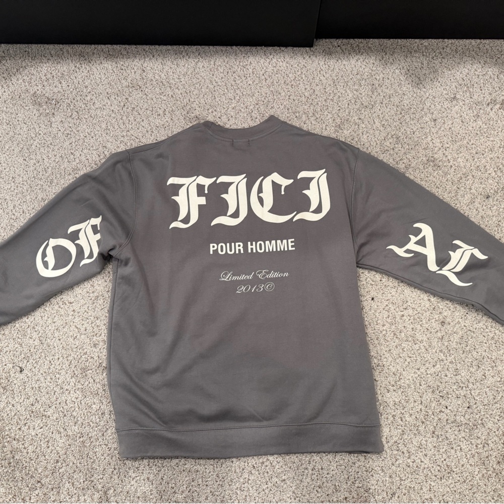 Boohoo Men's Gray Crewneck Sweater